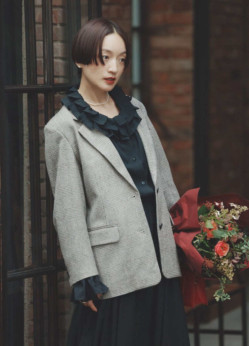 寬鬆剪裁西裝外套